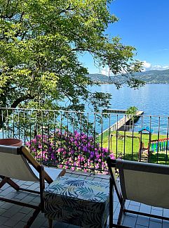 Apartment Appartement Attilio lake front view, Ispra, Italian Lakes, Italy