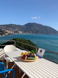 Apartment Appartement La Casa di Alice by Holiday World, Recco, Liguria, Italy