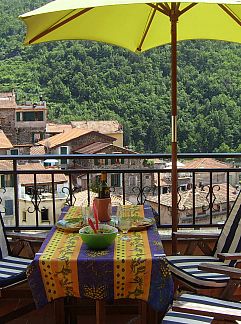 Appartement Appartement Panoramawohnung mit Balkon und Terrasse, Pigna, Ligurie, Italie