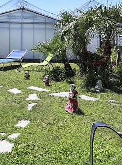 Logement de vacances Vakantiehuis Bungalow A (AEG400), Albenga, Ligurie, Italie