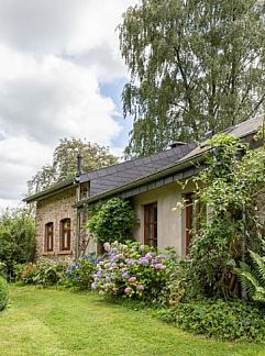 Holiday property 19-persoons groepsaccommodatie met oplaadpunt voor, Dochamps, Luxembourg, Belgium