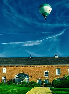Zimmer mit Frühstück B&B Aux 10 Clefs, Durbuy, Luxemburg, Belgien