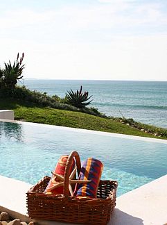 Bed and breakfast i-LOLLO Bed & Breakfast at the River Mouth, St Francis Bay, Oost-Kaap, Zuid-Afrika