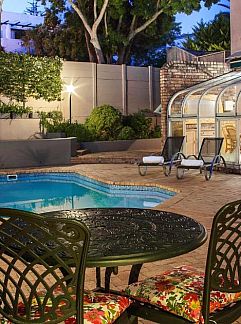 Ferienhaus Old Oak Guest House, Bellville, West-Kaap, Zuid-Afrika