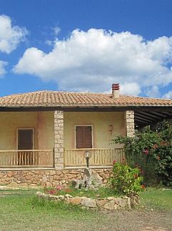 Ferienhaus Vakantiehuis Centro Vacanze Isuledda, Cannigione, Sardinien, Italien