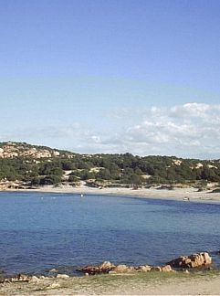 Apartment Appartement Zwei-Zimmer-Premium-Oleandri-Apartment, Arzachena, Sardinia, Italy