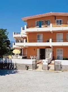 Logement de vacances Vakantiehuis Villa Fontanelle, Patti, Sicile, Italie