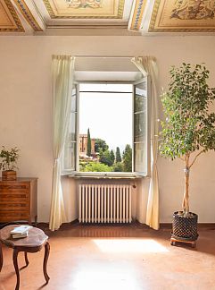 Tenthuis Wood, Siena, Toscane / Elba, Italië