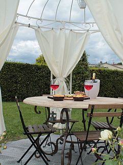 Appartement Appartement La Valinfiore Charmante Wohnung mit Pool, Montecarlo, Toscane / Elba, Italie