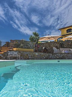 Vakantiewoning Vakantiehuis Casa della Fontana, Serravalle Pistoiese, Toscane / Elba, Italië