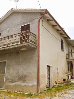 Ferienhaus Vrijstaande woning in Sarnano, Sarnano, Umbrien / Marken, Italien