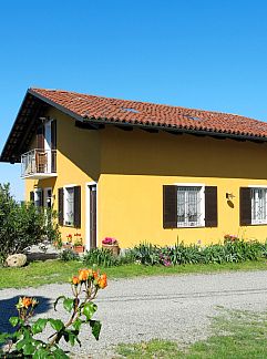 Appartement Appartement Agriturismo Colle di San Michele, Vinchio, Piemonte, Italië