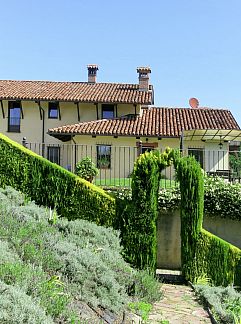 Holiday property Vakantiehuis La Grotta di Cech, Narzole, Piedmont, Italy
