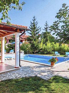 Appartement Appartement Renovierte Ferienwohnung in Karlovići mit Terra, Cere, Istrien, Kroatien