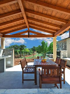 Apartment Appartement Maslina, Pula/Galizana, Istria, Croatia