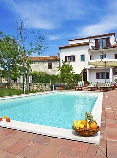 Logement de vacances Vakantiehuis Lupetina, Pula/Krnica, Istrie, Croatie