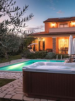 Logement de vacances Vakantiehuis Pinia I, Porec/Kastelir, Istrie, Croatie