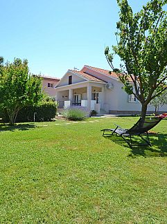 Appartement Appartement Wohnung "Astoria" mit Blick auf das Wasser, Zaton, Dalmatie, Croatie