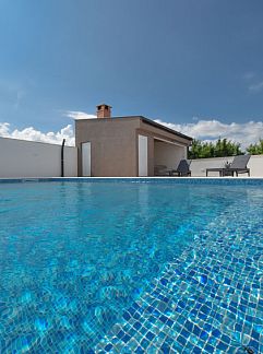 Vakantiewoning Vakantiehuis Aria, Zadar/Sukosan, Dalmatie, Kroatië