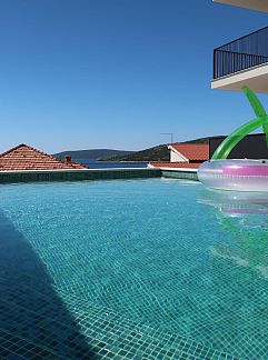 Appartement Appartement Tešija, Trogir/Vranjica, Dalmatie, Kroatië