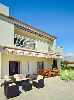 Apartment Appartement Viva-by the sea-panorama penthouse, Trogir/Vranjica, Dalmatia, Croatia