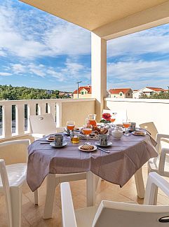 Appartement Appartement Marija, Brac/Supetar, Dalmatie, Kroatië