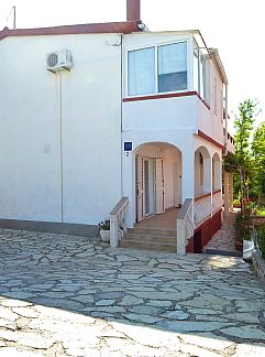 Appartement Appartement Wohnung "Rino" mit Blick auf das Wasser, Pag/Pag, Dalmatie, Croatie