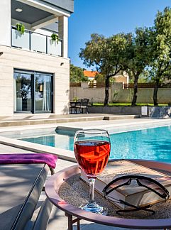 Ferienhaus Vakantiehuis MA-LA, Pakostane, Dalmatien, Kroatien