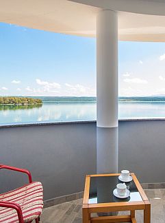 Appartement Appartement Ivana, Raslina, Dalmatie, Kroatië