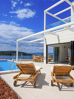 Ferienhaus Vakantiehuis Sova, Solta/Necujam, Dalmatien, Kroatien
