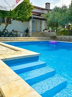 Apartment Appartement Villa Luka, Obrovac, Dalmatia, Croatia