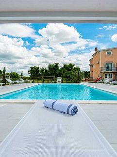Ferienhaus Vakantiehuis Holiday Home Vesna with pool, Policnik, Dalmatien, Kroatien