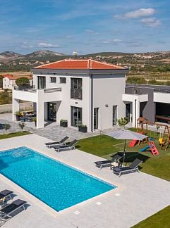 Ferienhaus Vakantiehuis Beautiful villa Lara in Vrana with pool, Drage, Dalmatien, Kroatien