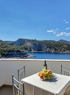 Appartement Appartement Rubin, Hvar/Pokrivenik, Dalmatie, Kroatië