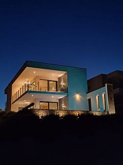 Vakantiewoning Na Planini, Vinisce (Marina), Dalmatie, Kroatië