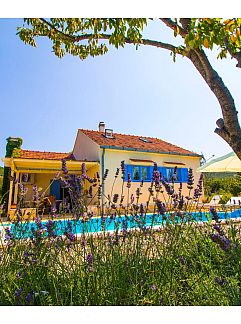 Logement de vacances Vakantiehuis Villa "Sonnenblume" mit eigenem Garten und Gril, Dicmo, Dalmatie, Croatie