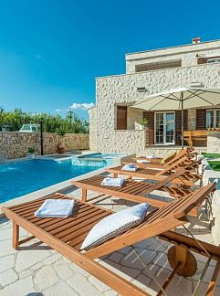 Appartement Appartement Apartment Napros 4, Privlaka, Dalmatien, Kroatien