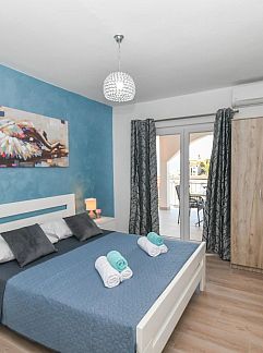 Appartement Appartement Gesamte Wohnung in Gradac mit Möbliertem Balkon, Gradac, Dalmatien, Kroatien