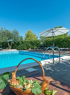 Apartment Appartement Bilice, Bilice, Dalmatia, Croatia