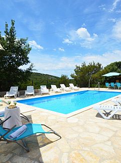 Apartment Appartement Bilice, Bilice, Dalmatia, Croatia