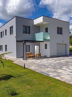 Ferienhaus Vakantiehuis Villa Klang der Stille bei Sibenik, Bilice, Dalmatien, Kroatien