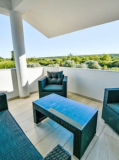 Vakantiewoning Na Planini, Vinisce (Marina), Dalmatie, Kroatië