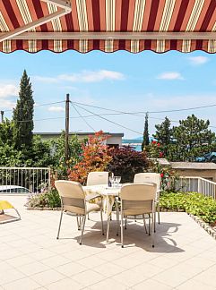 Vakantiewoning Vakantiehuis Mazor, Crikvenica, Kvarner, Kroatië