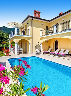 Apartment Appartement Perla 1, Opatija/Icici, Kvarner, Croatia