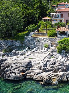 Apartment Appartement Lilly 2, Lovran/Medveja, Kvarner, Croatia