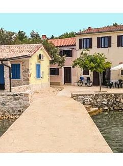 Apartment Appartement Wohnung "Punta Blue" mit Blick auf das Wasser, Cres/Punta Kriza, Kvarner, Croatia
