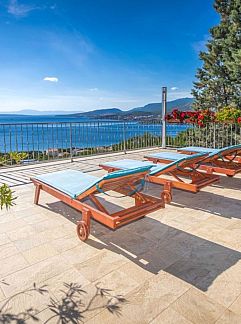 Appartement Appartement Cvit 2, Novi Vinodolski/Klenovica, Kvarner, Kroatië