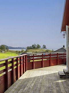 Holiday property Vakantiehuis Greenhouse, Onarheim, Fjord Norway, Norway