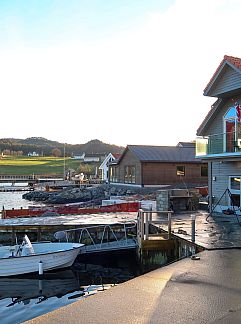 Apartment Appartement Huglavika, Huglo, Fjord Norway, Norway