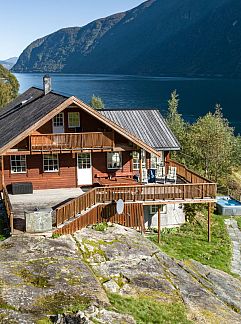Holiday property Vakantiehuis Indresfjord, Arnafjord, Fjord Norway, Norway